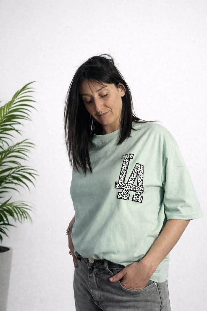 T-shirt LA (plusieurs coloris)